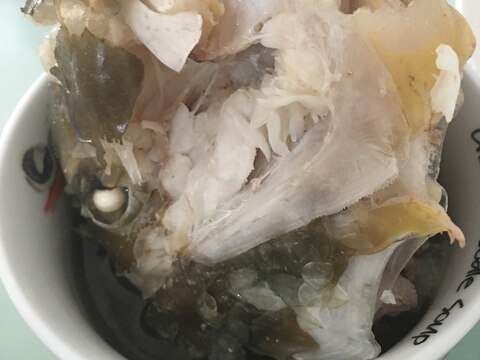 醤油と生姜で簡単、魚のアラ汁